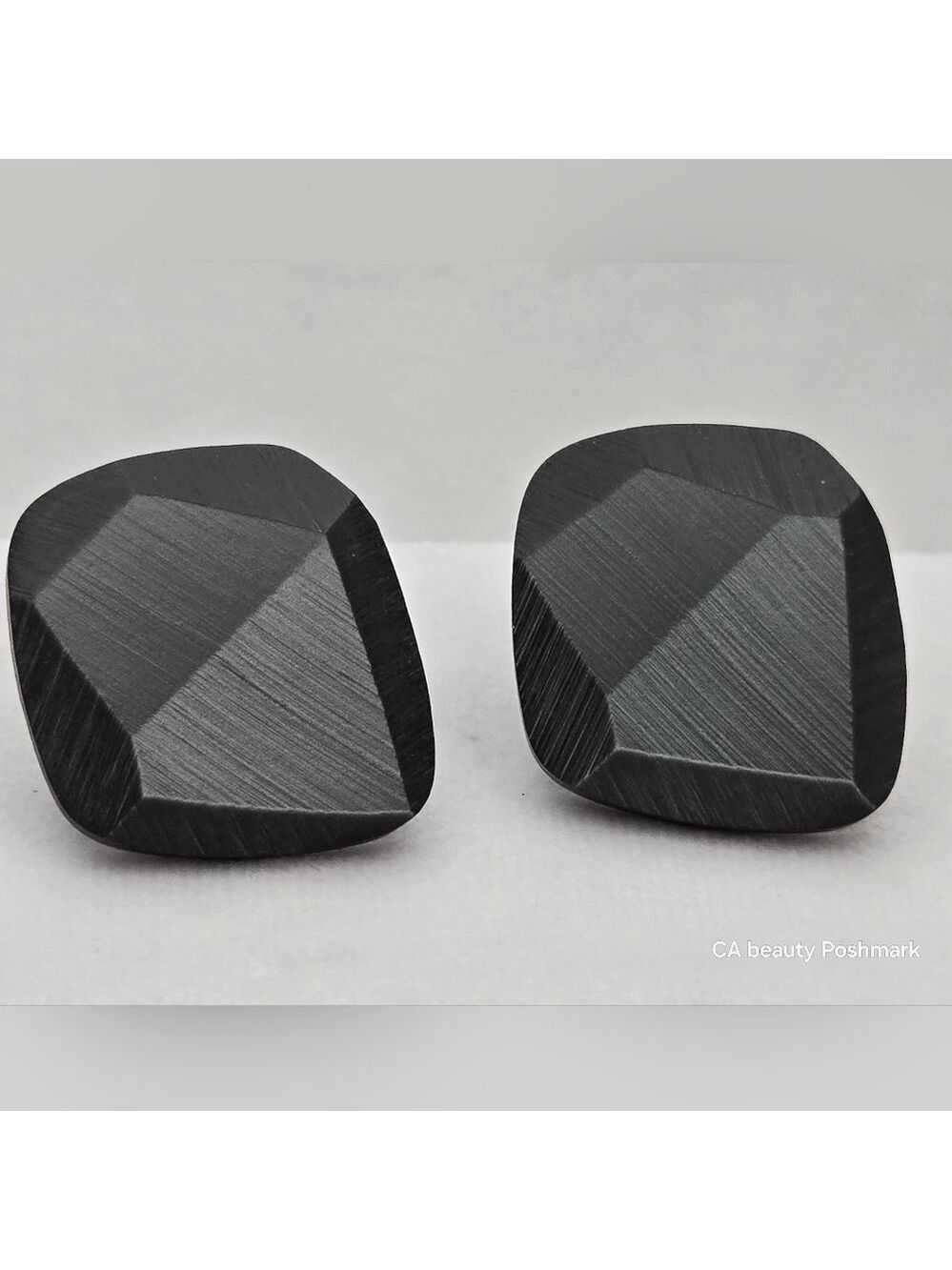✨2/$10✨ Handmade Minimalist Black Triangle Stud Earrings Faceted Resin Jewelry